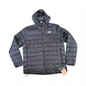 The North Face Men's Black Thermoball Quilted Puffer Jacket
